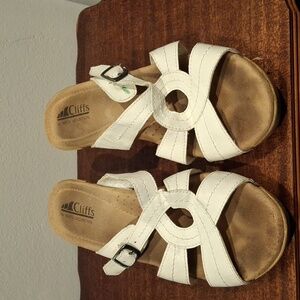 Cliffs by White Mountain Sandals